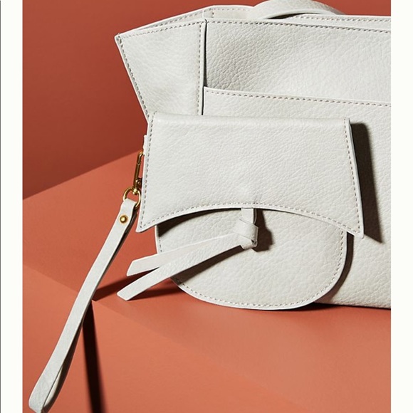 Celeste Crossbody bag - Picture 4 of 9